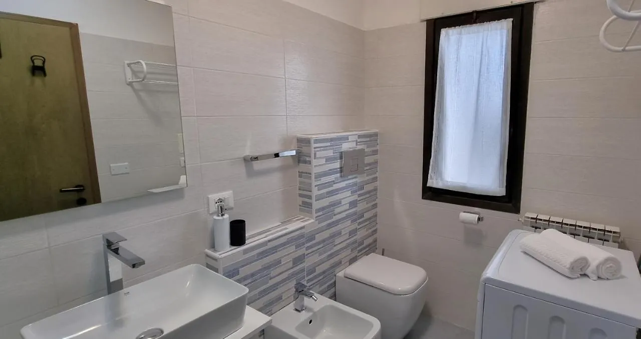 Happiness Desenzano-By Goccia Di Lago Desenzano del Garda Apartment